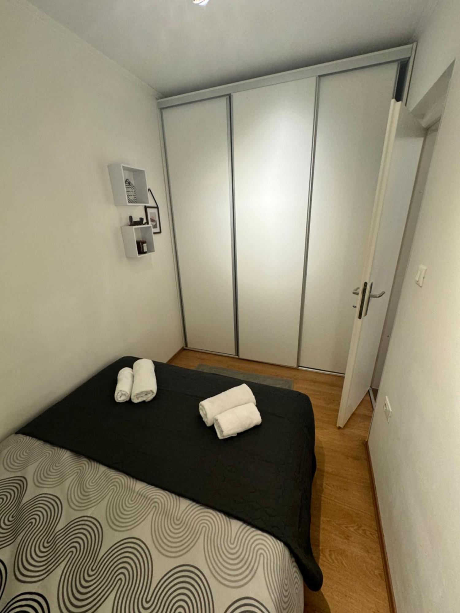 Castelli Apartment อูมัค ภายนอก รูปภาพ